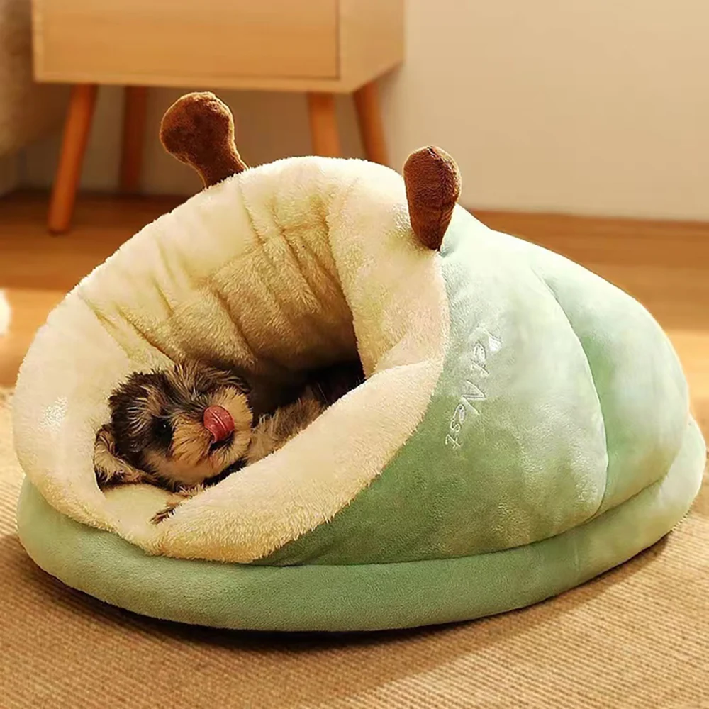 MADDEN Warm Small Dog and Cat Kennel Bed Breathable, Slippers Shaped Dog Bed Cat Sleep Bag Foldable Washable.